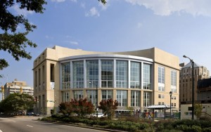 Richmond Federal Courthouse, Location: Richmond VA, Architect: Robert A.M. Stern Architects. The new Federal Courthouse will present a formal public entrance to Broad Street, taking its place amongst other important civic buildings including City Hall, the State Assembly Building, and the State Library which front Richmond's main thoroughfare.