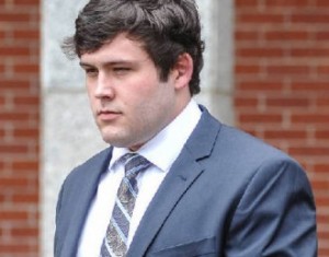 Austin-Reed-Edenfield-Former-Ole-Miss-Student-Pleads-Guilty-for-Noose-Incident-660x330 (1)